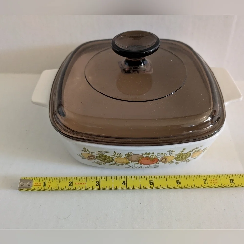 Vintage Corning Ware Spice of Life L'Echalote Casserole dish with lid.